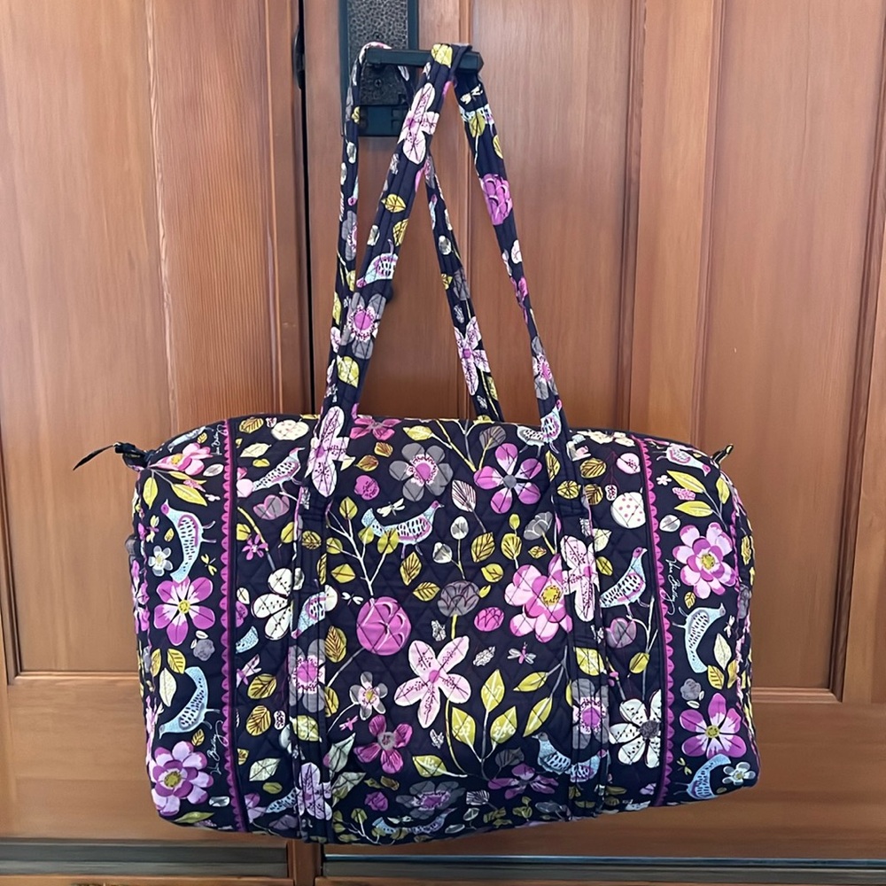 Vera Bradley duffel bag in Nightingale pattern